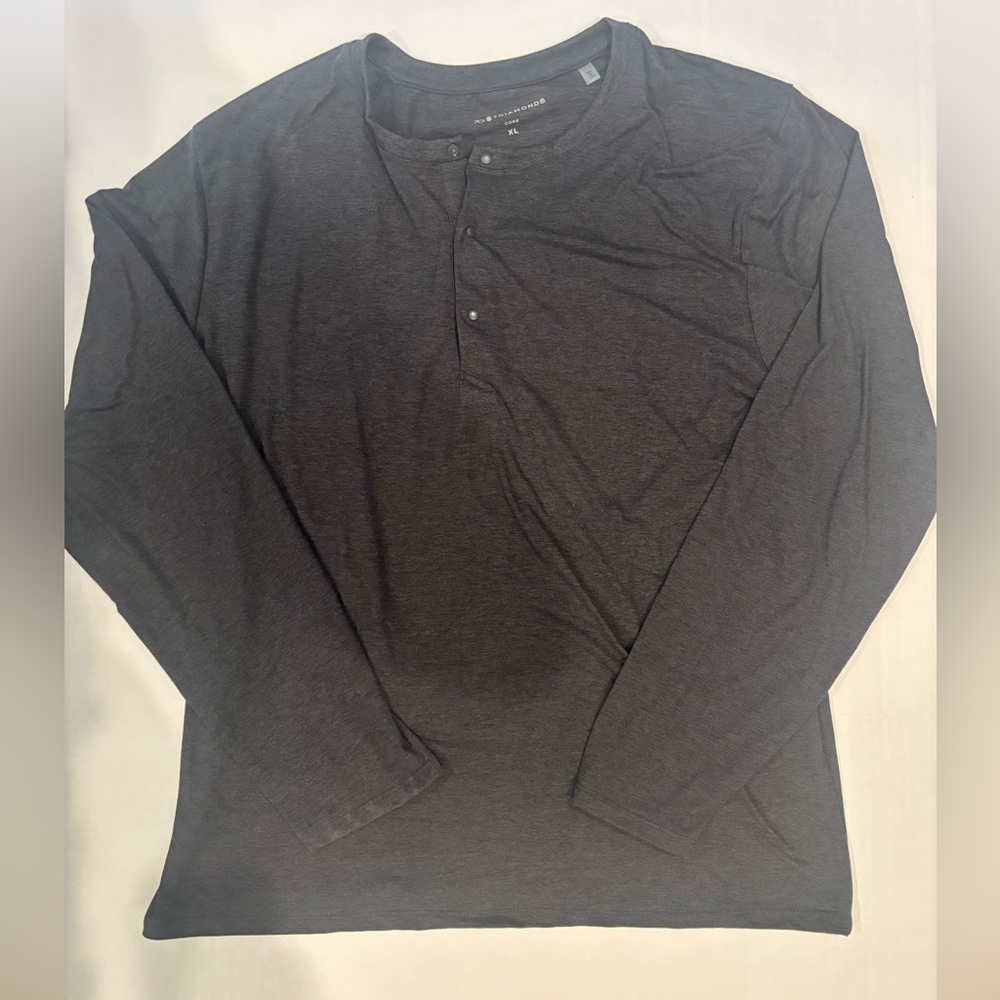 7 DIAMONDS Core Men's Henley Performance Long Sleeve Gray Shirt - XL